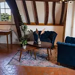 Toussaint - Calme & Authentique Appartement Angers