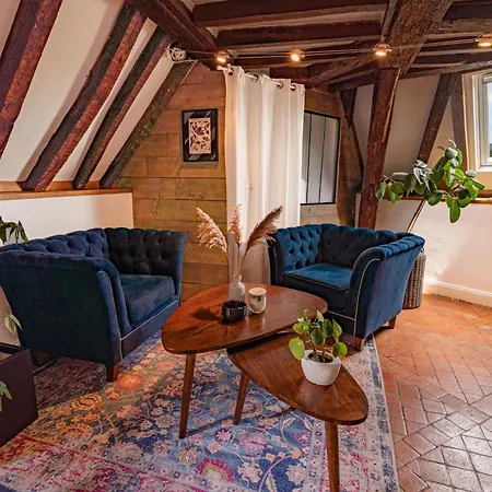 Toussaint - Calme & Authentique Appartement